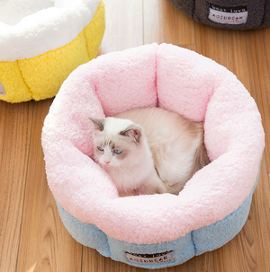 Plushy Pet Basket Bed